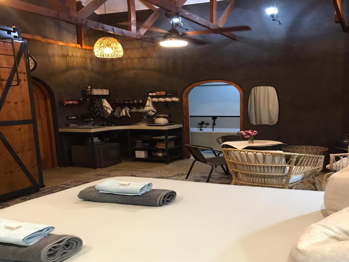 Hannah'S Haven Studio Deluxe - No Loadshedding Apartment Beaufort West Luaran gambar