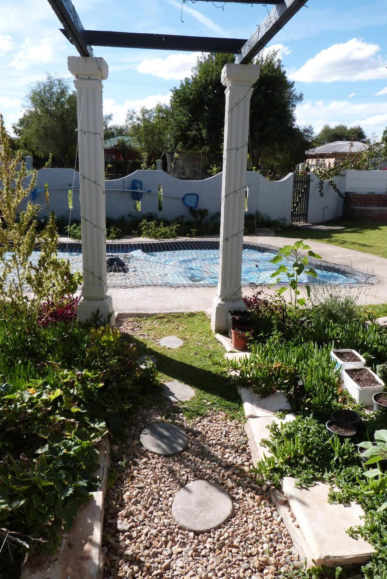 Hannah'S Haven Studio Deluxe - No Loadshedding Apartment Beaufort West Luaran gambar