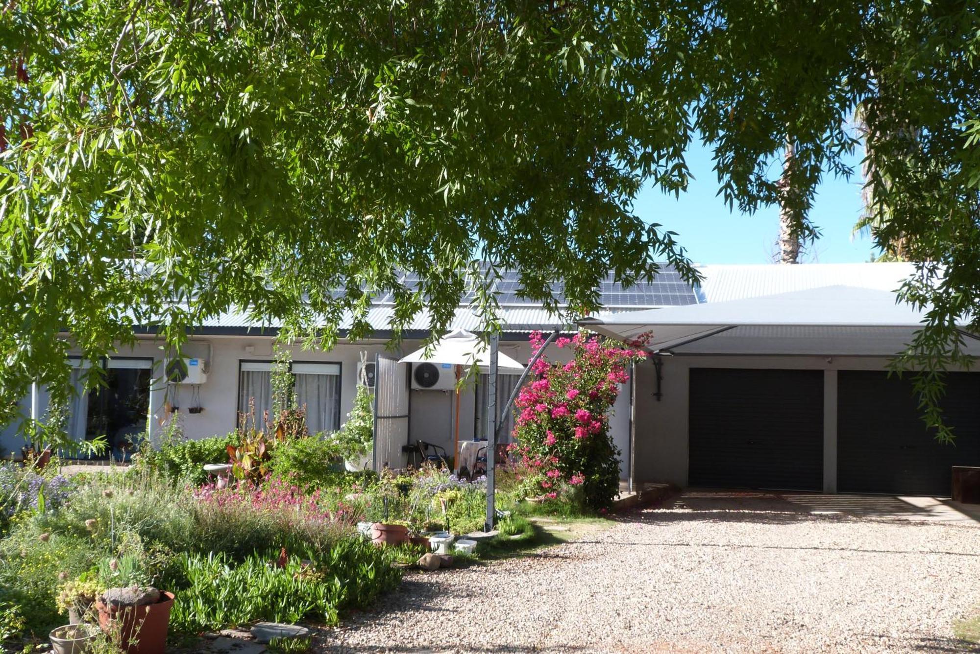 Hannah'S Haven Studio Deluxe - No Loadshedding Apartment Beaufort West Luaran gambar